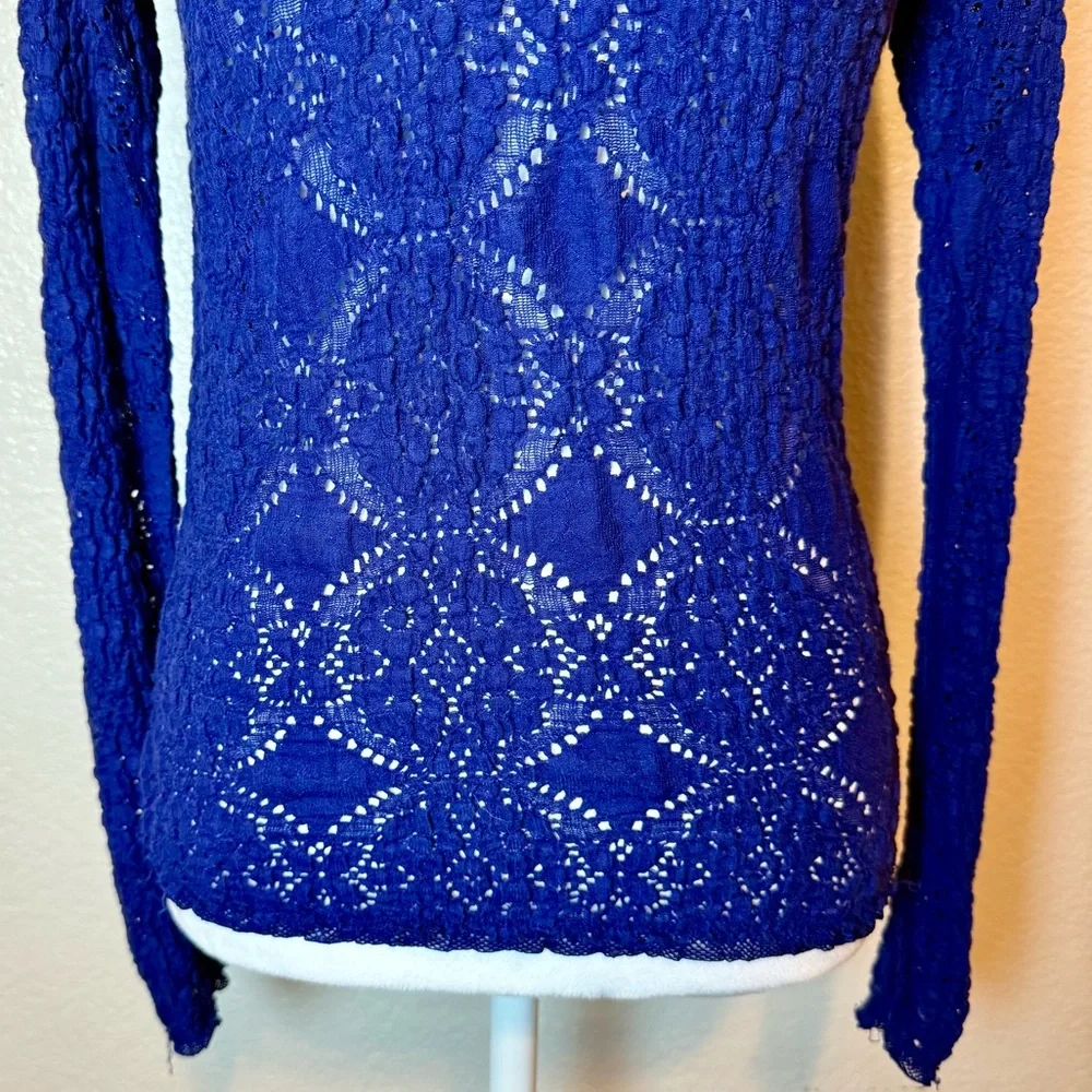 Free People Sunny Pucker Lace Long Sleeve Stretchy Top Blue Size XS